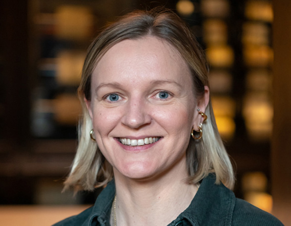 Fiona Hayes
