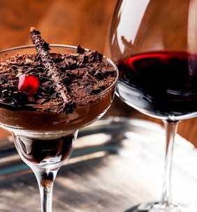 How to choose a sweet wine to match your pudding perfectly